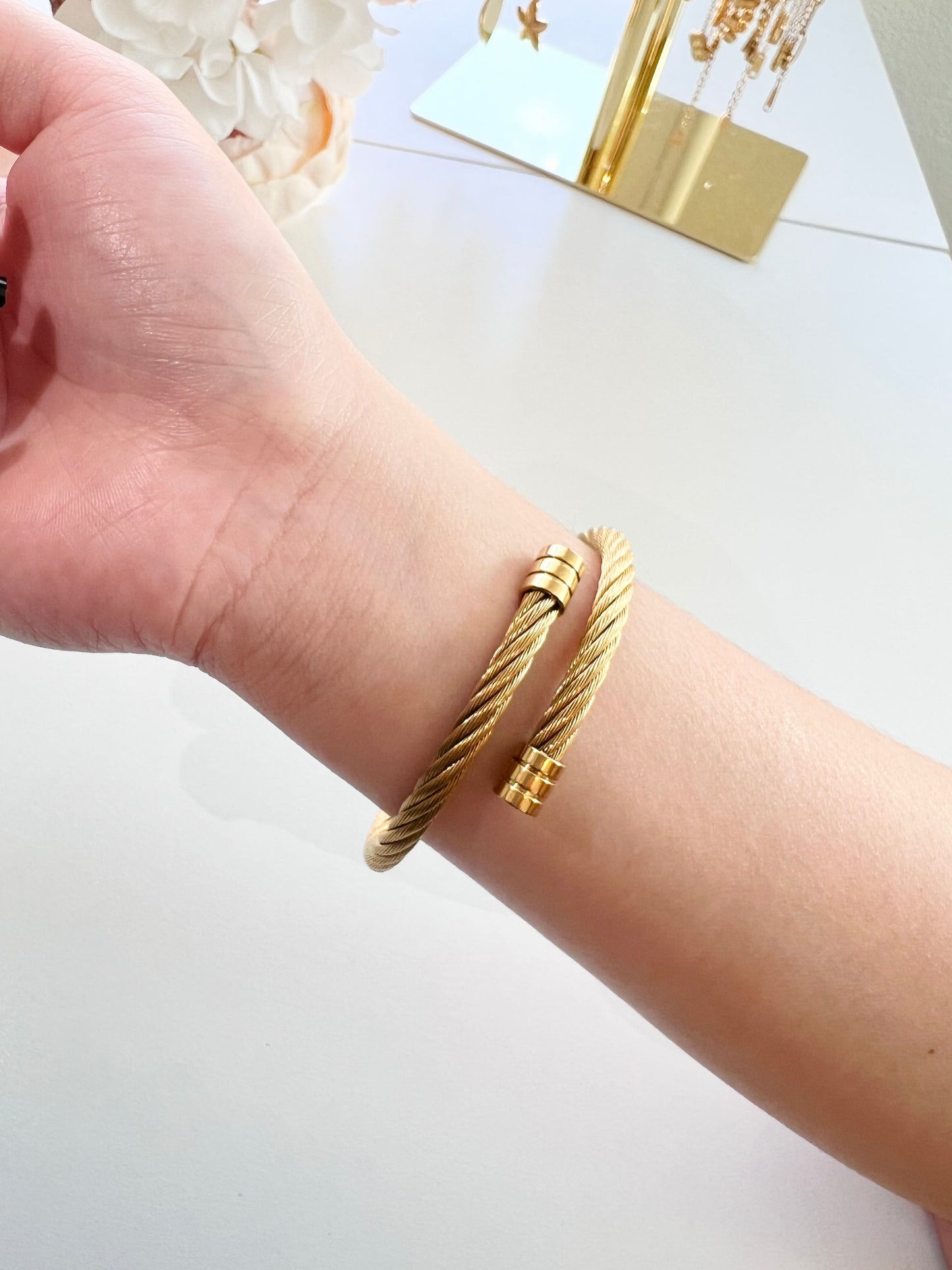 Twisted Cable Bangle