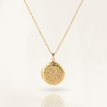 Classic Engraved Locket