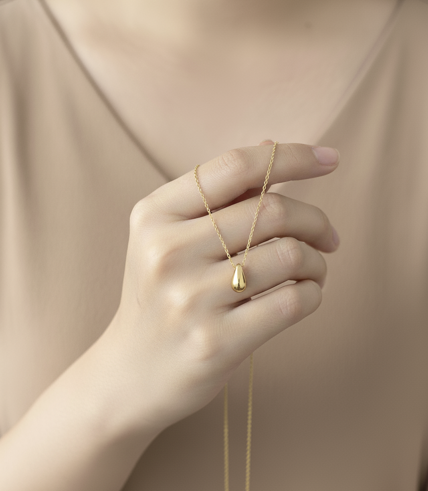 Teardrop Necklace