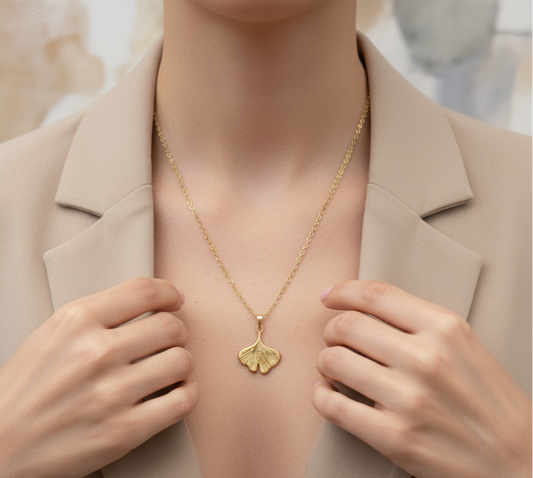 Lucky Fan Leaf Necklace