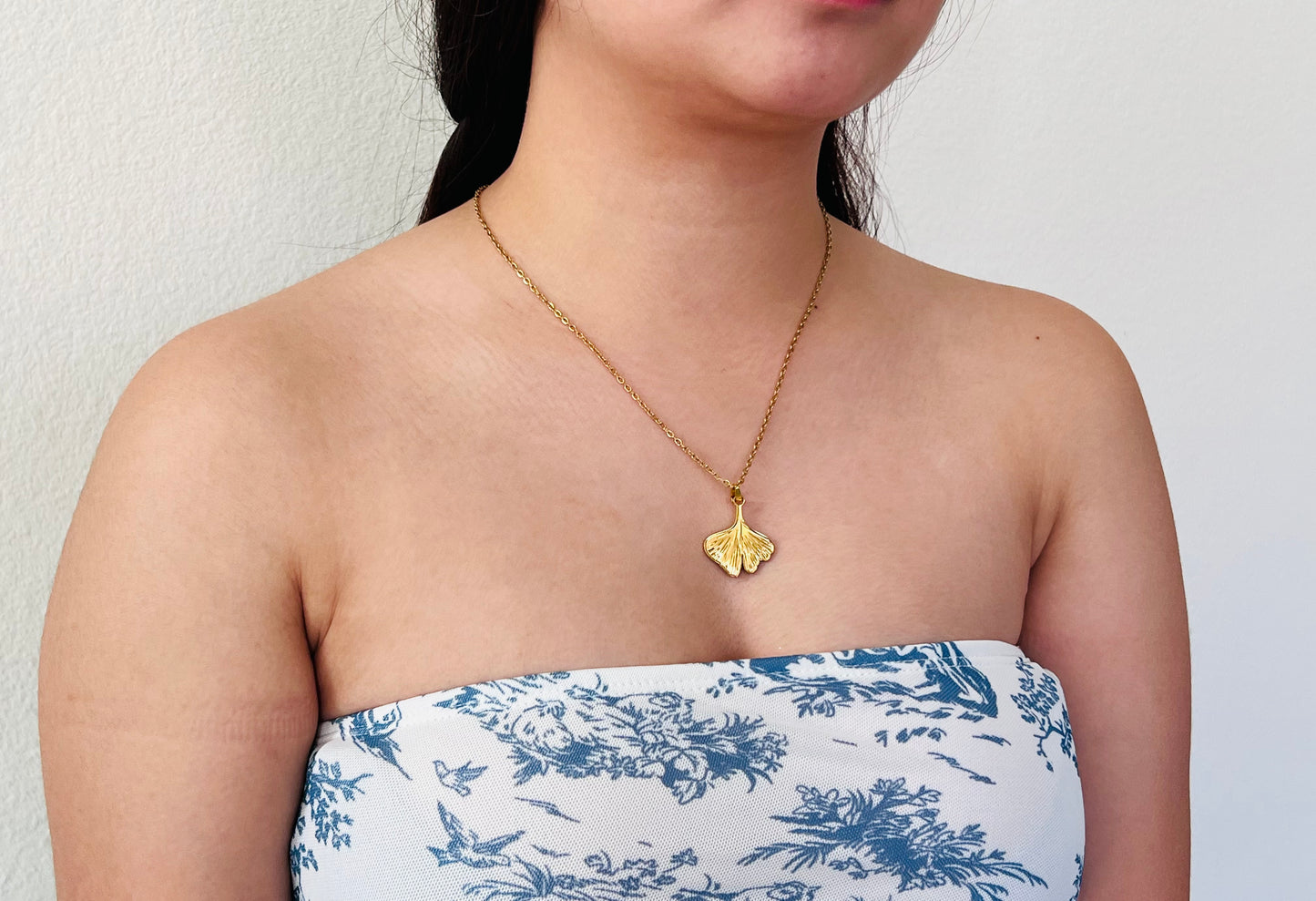 Ginko Leaf Pendant Necklace