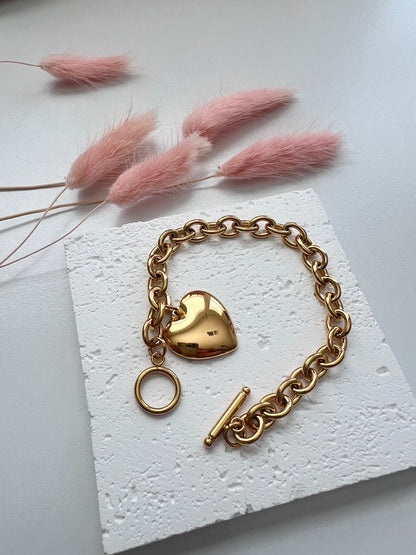 Bold Heart Charm Bracelet