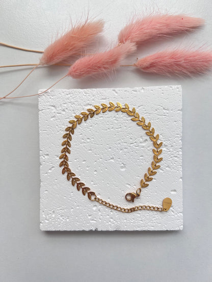 Eternal Leaf Bracelet
