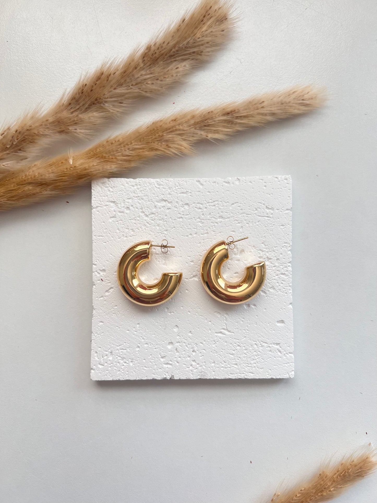 Macaroni Earrings - Gold