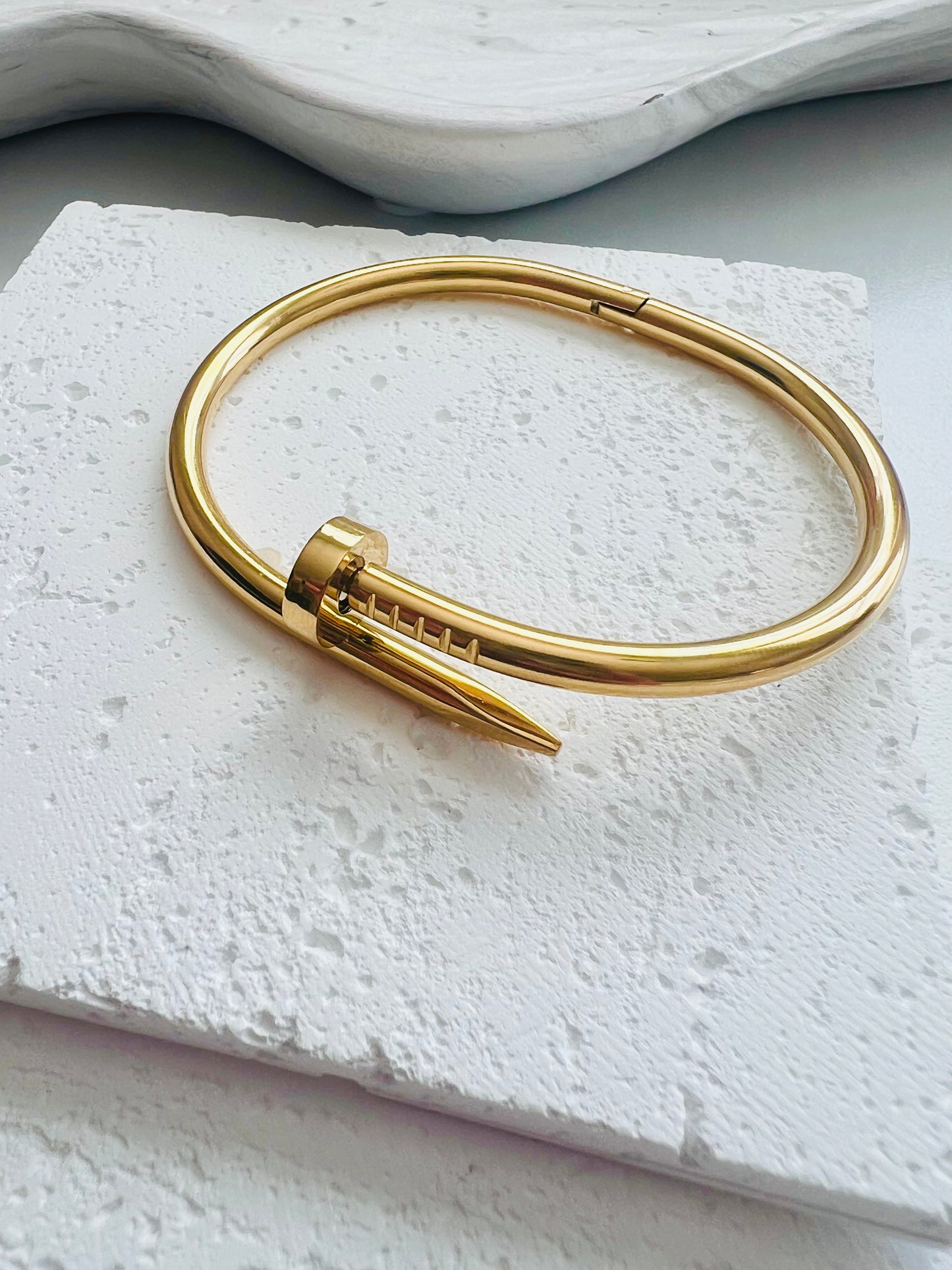 Nail Bangle